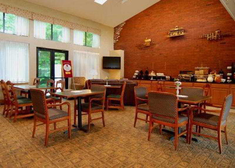 Comfort Suites South Burlington Near University Exteriör bild