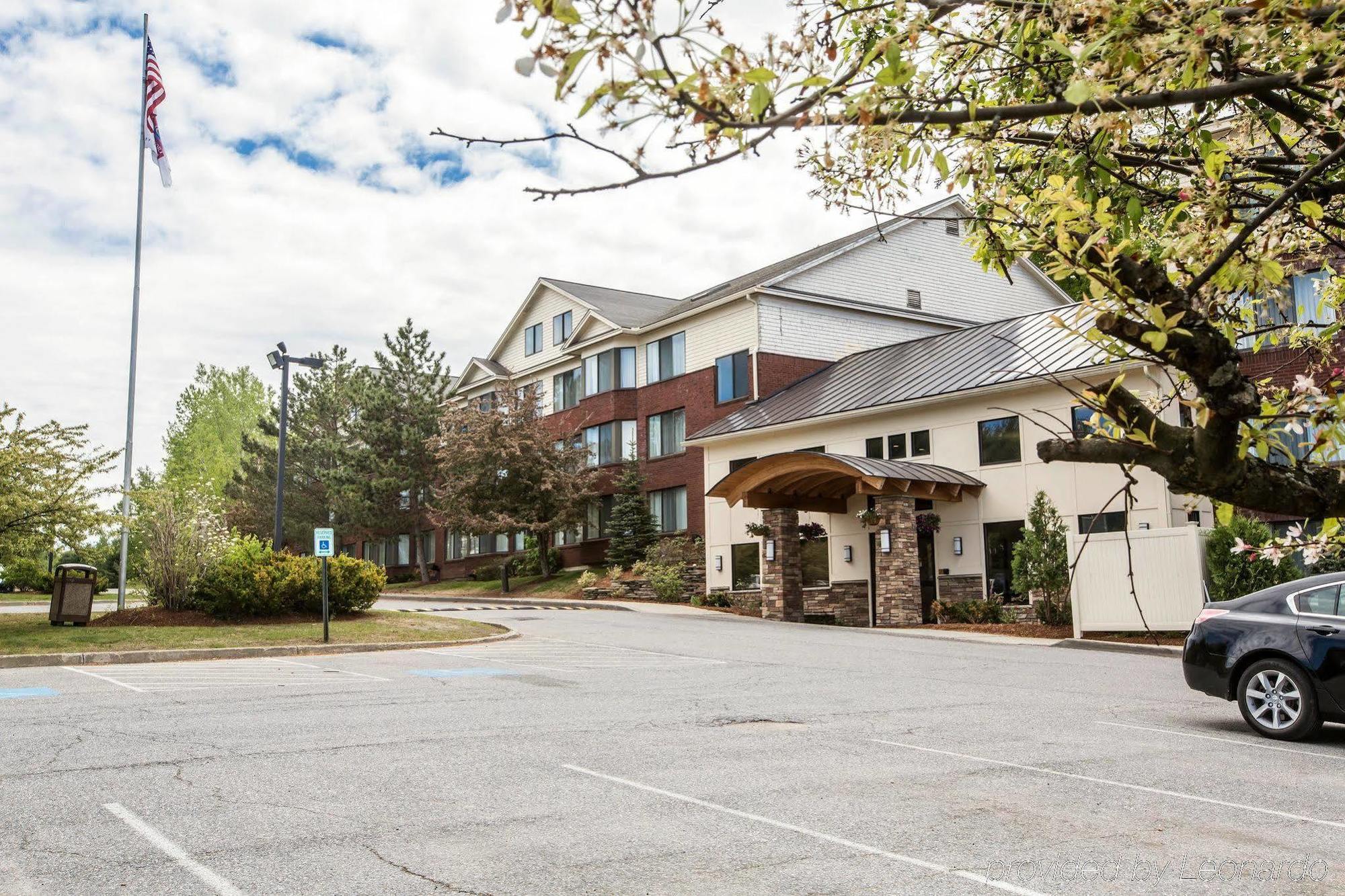 Comfort Suites South Burlington Near University Exteriör bild