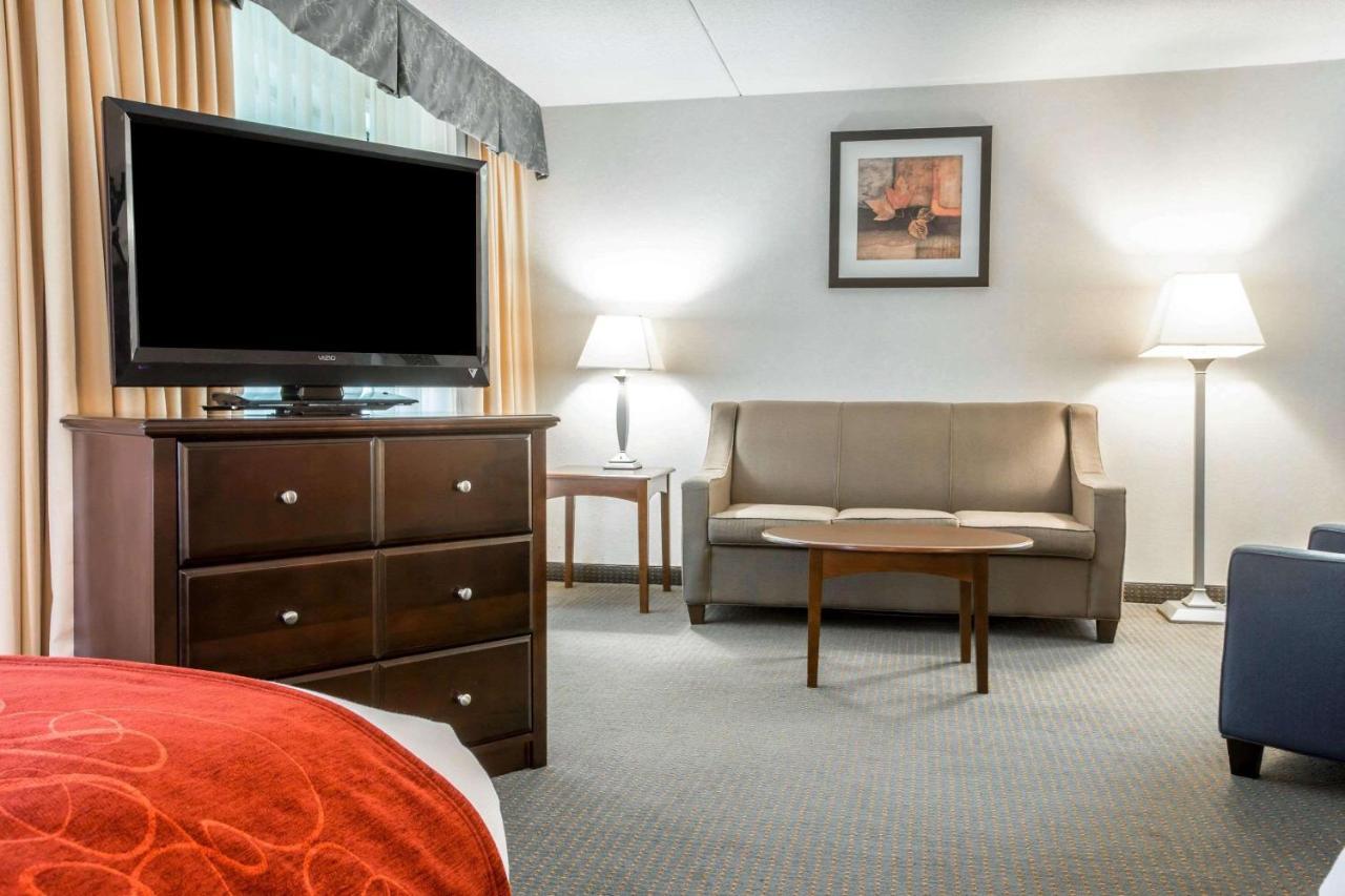 Comfort Suites South Burlington Near University Exteriör bild