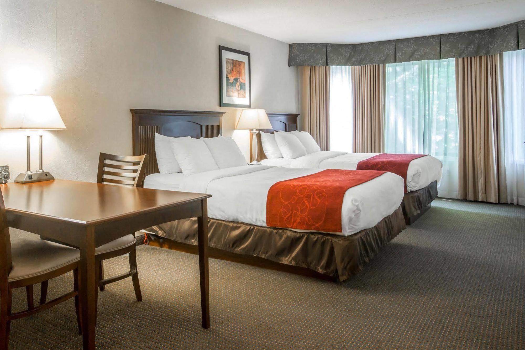 Comfort Suites South Burlington Near University Exteriör bild